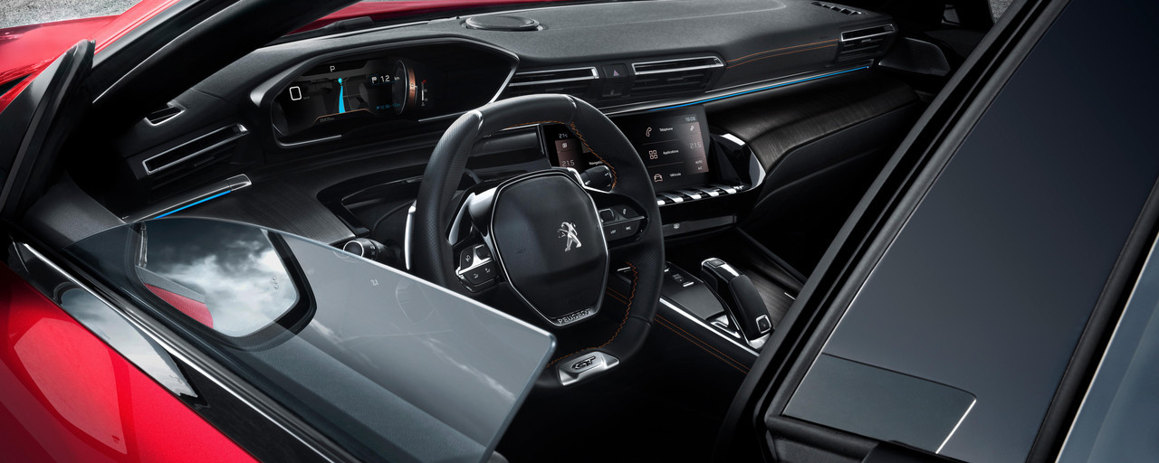 Wnętrze Peugeot 508, to nowy poziom pod względem jakości wykonania.